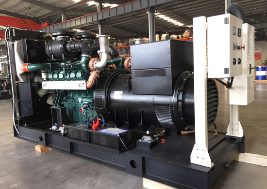 Doosan marine generator set